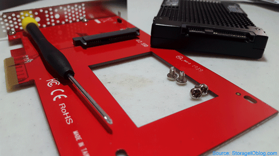 intel optane 900p u.2 8639 nvme drive end view