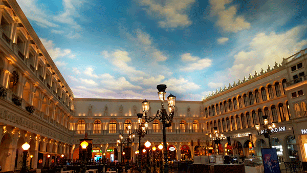 Virtual Sky Dell Technology World 2018