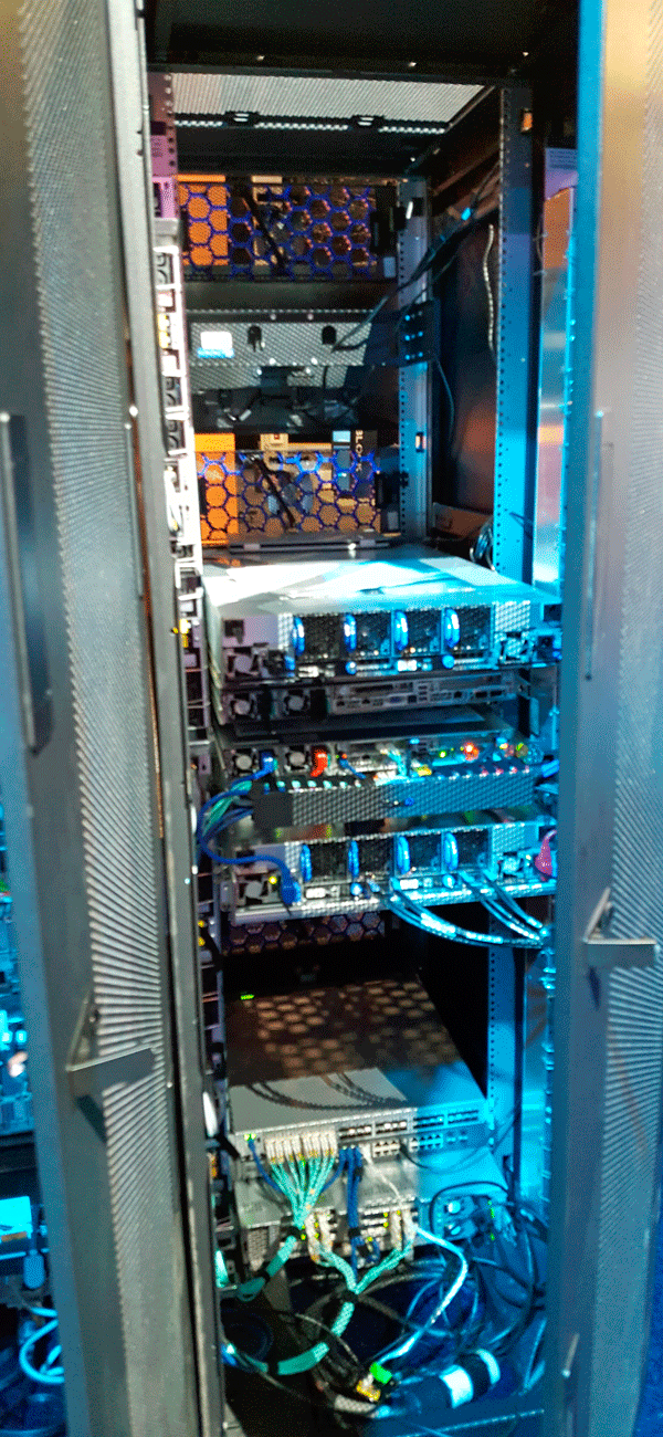 Dell Technology World 2018 XtremIO X2 back view