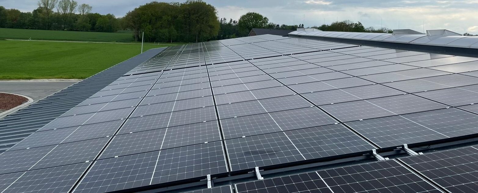 PV Firmen 3 PV-Dokumentation und Baustellenprüfung – Montage Solarmodule