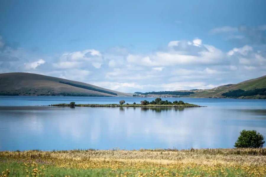 Tabatskuri Lake