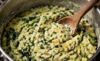 Ирландское Colcannon - смешивание