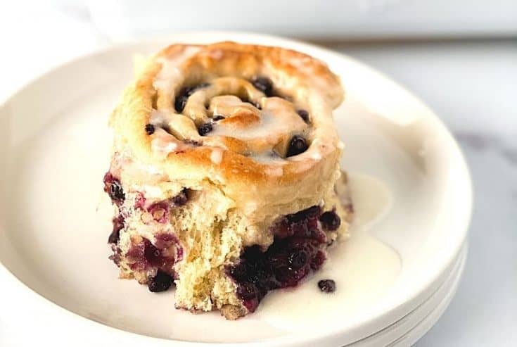 Love the tangy taste of lemon with blueberries? If so, these Lemon Blueberry Rolls will quickly become your next favorite sweet treat because of their amazing flavor.