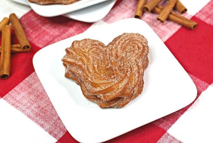 If you enjoy the sweet cinnamon taste of churros, learn how to make the cutest one you’ve ever seen. These Mickey Mouse Churros taste great and have an adorable appearance, making them a kid-friendly treat.