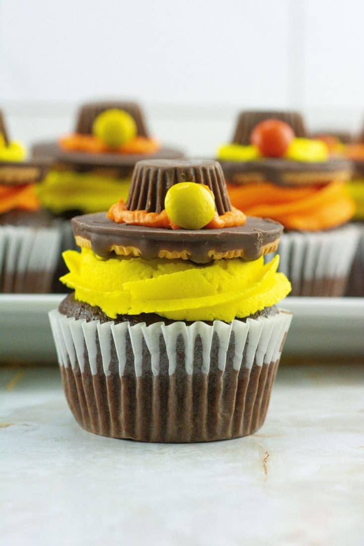 Whether you're hosting a festive Thanksgiving feast or simply want to add a touch of nostalgia to your dessert table, these Pilgrim Hat Decorated Cupcakes are a delightful tribute to the spirit of gratitude and togetherness.