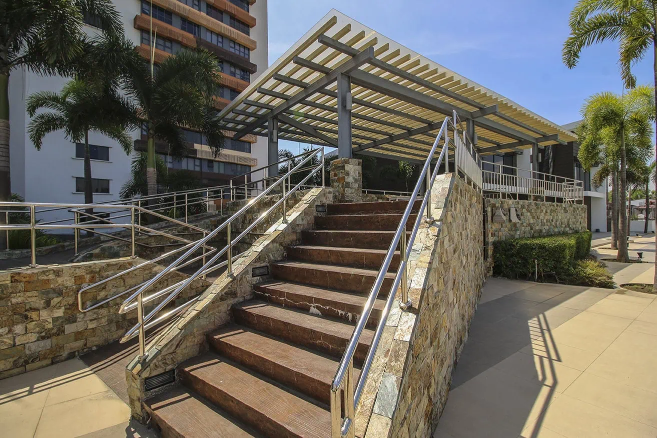 Wooden recreational deck with outdoor seating at The Levels by Filinvest Alabang leisure facilities