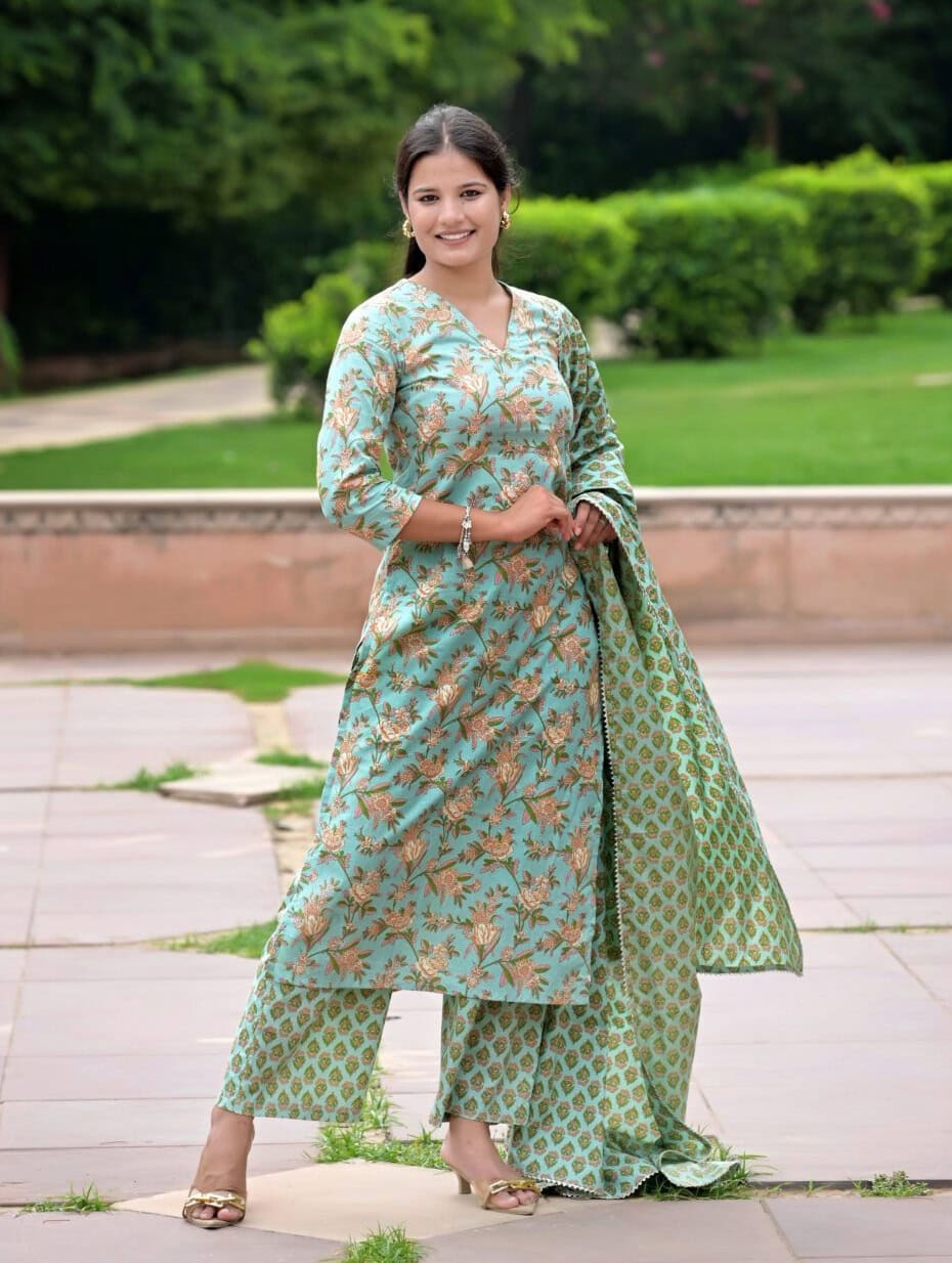 Aarya Floral Printed Suit Set With Dupatta