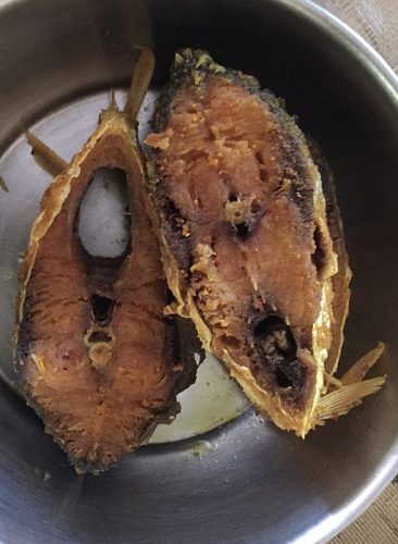 fried ilish