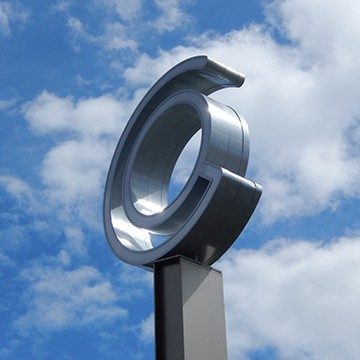 Castle Quay Sign Design