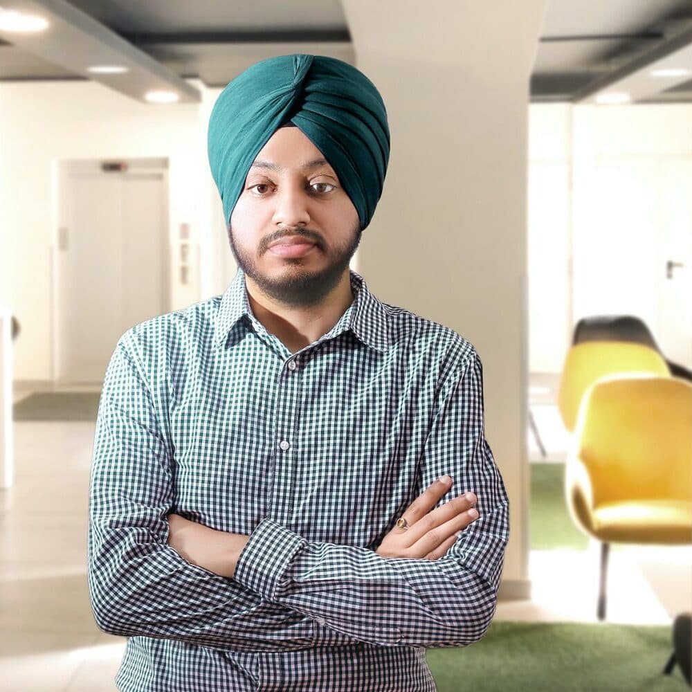 Ramandeep-Singh-Senior-Art-Director