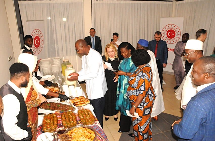  Une dégustation gastronomique marque la semaine de la cuisine turque à Lomé