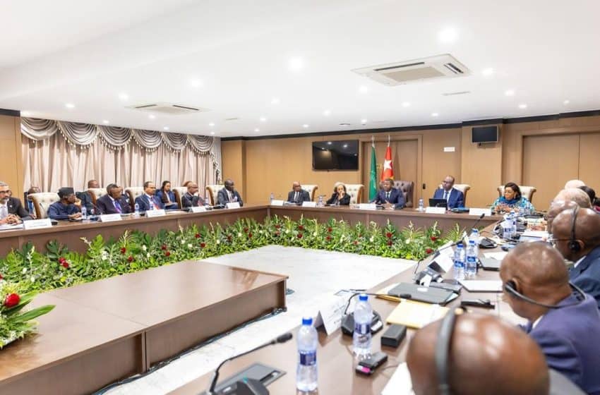 Paix en RDC et dans les Grands Lacs : Que retenir de la réunion d’évaluation de la médiation de l’UA à Lomé ?