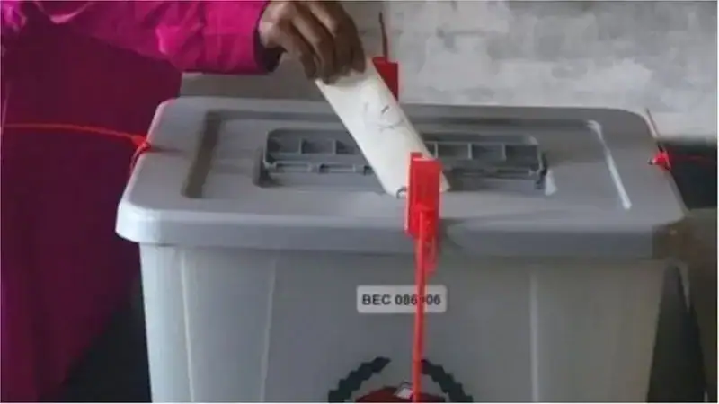 ১ শতাংশ ভোটারের স্বাক্ষর যাচাইয়ের বিধান বাতিল দাবি