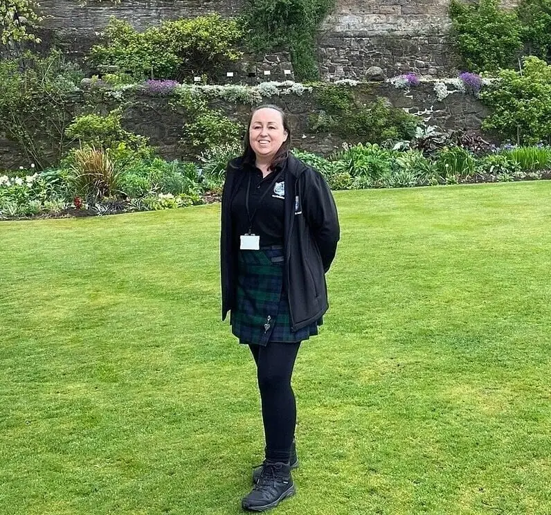 Lesley-Kennedy-Tour-Guide-Scotland