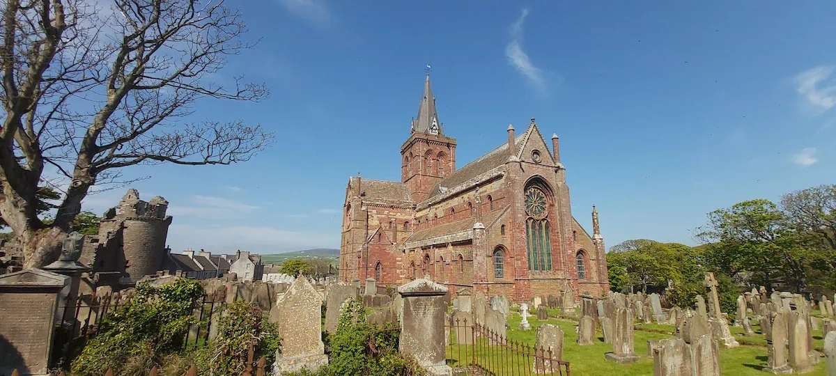 st-magnus-cathedral-in-kirkwall-orkney