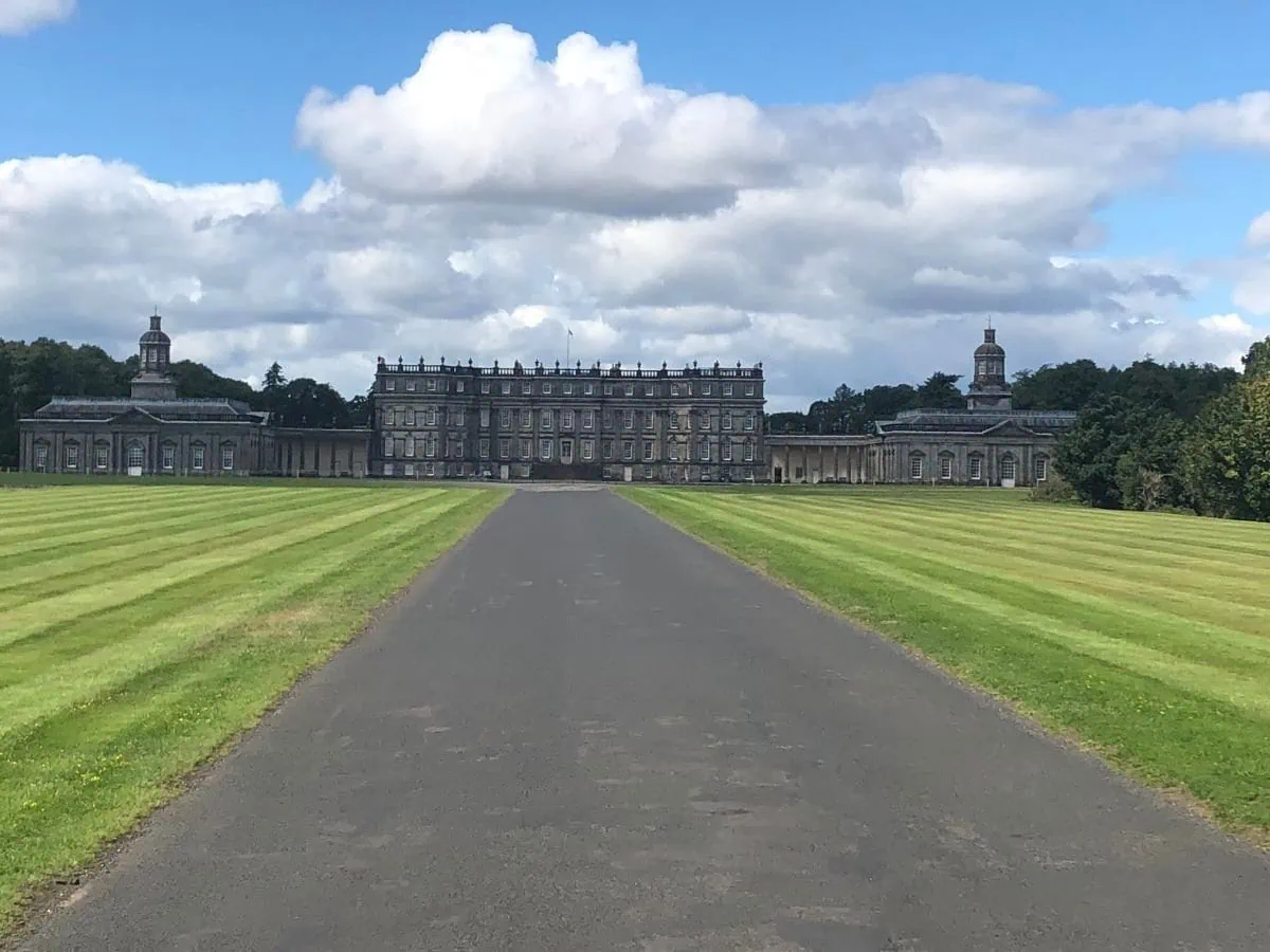 Hopetoun House