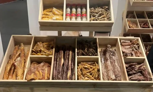 Snacks de carne deshidratada para perros, ideales para premiar