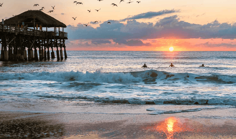 Affordable Cocoa Beach family resorts and kid-friendly hotels