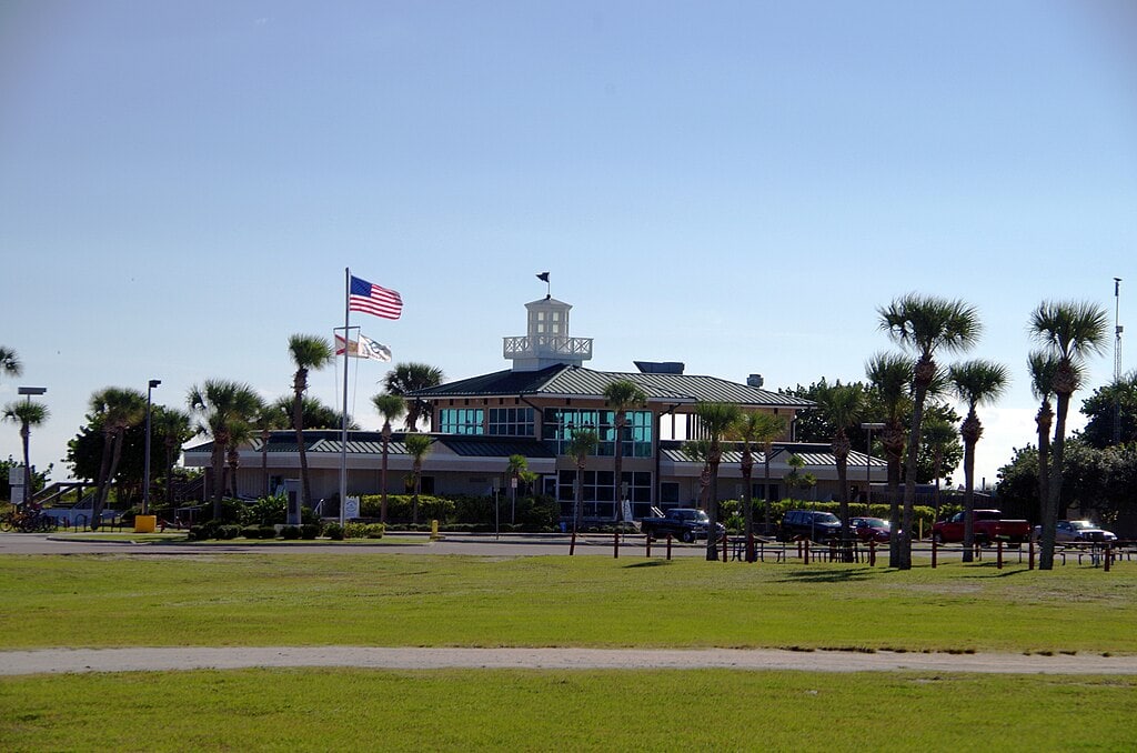 Jetty Park beach and shoreline in Cape Canaveral