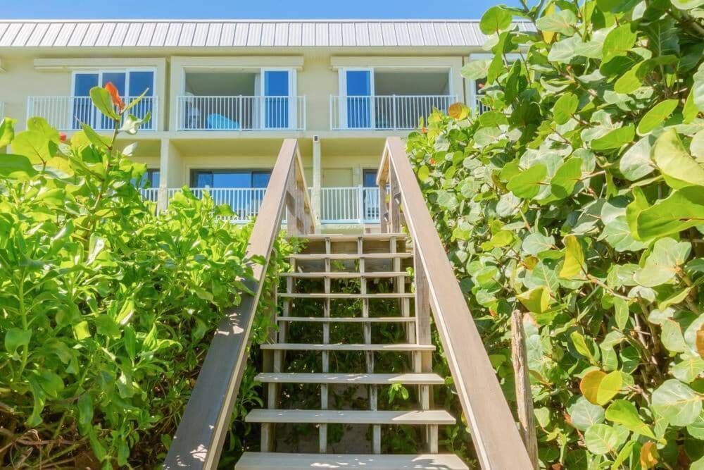 Tuckaway Shores Resort Indialantic oceanfront family‑friendly hotel