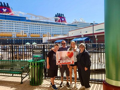 Port Canaveral shuttle transfer service