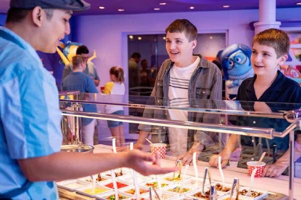 Dining aboard Disney Wish