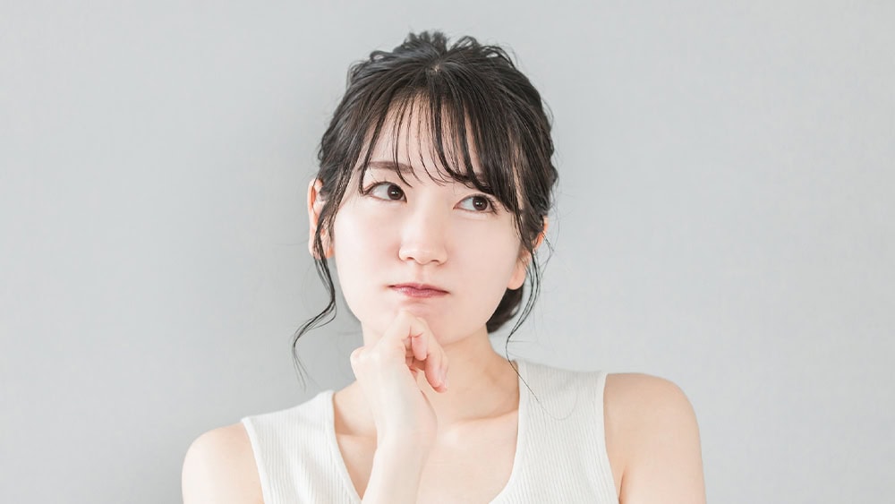 静岡市の医療脱毛を考えている女性