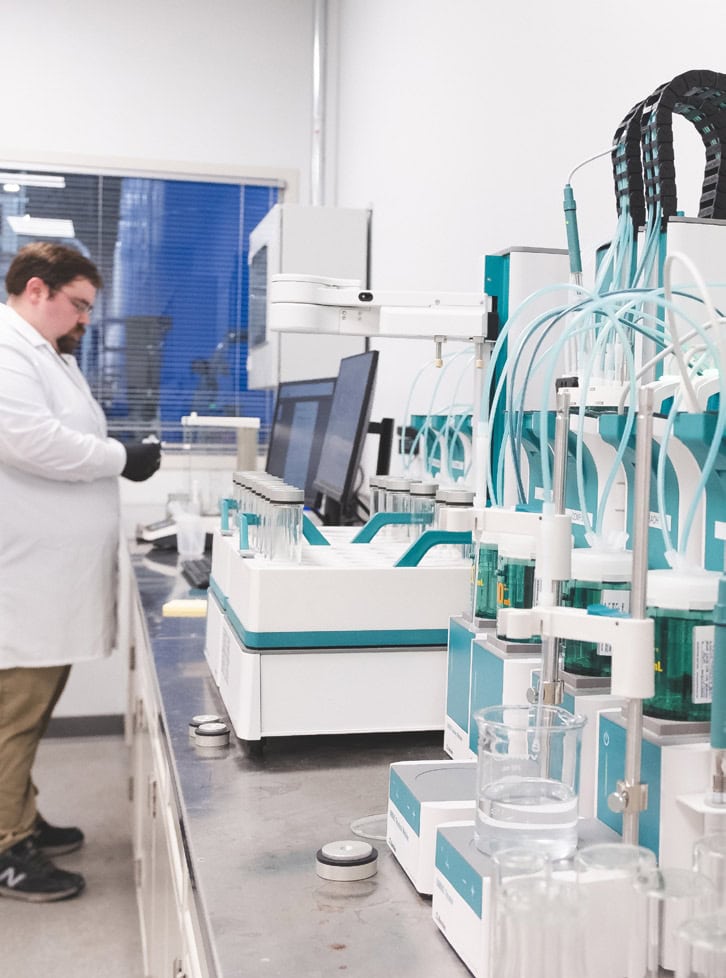 UL_polyurea-lab quality control lab ultimate linings