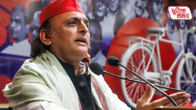 Akhilesh Yadav lashed out at the Shankaracharya controversy Akhilesh Yadav lashed out at the Shankaracharya controversy