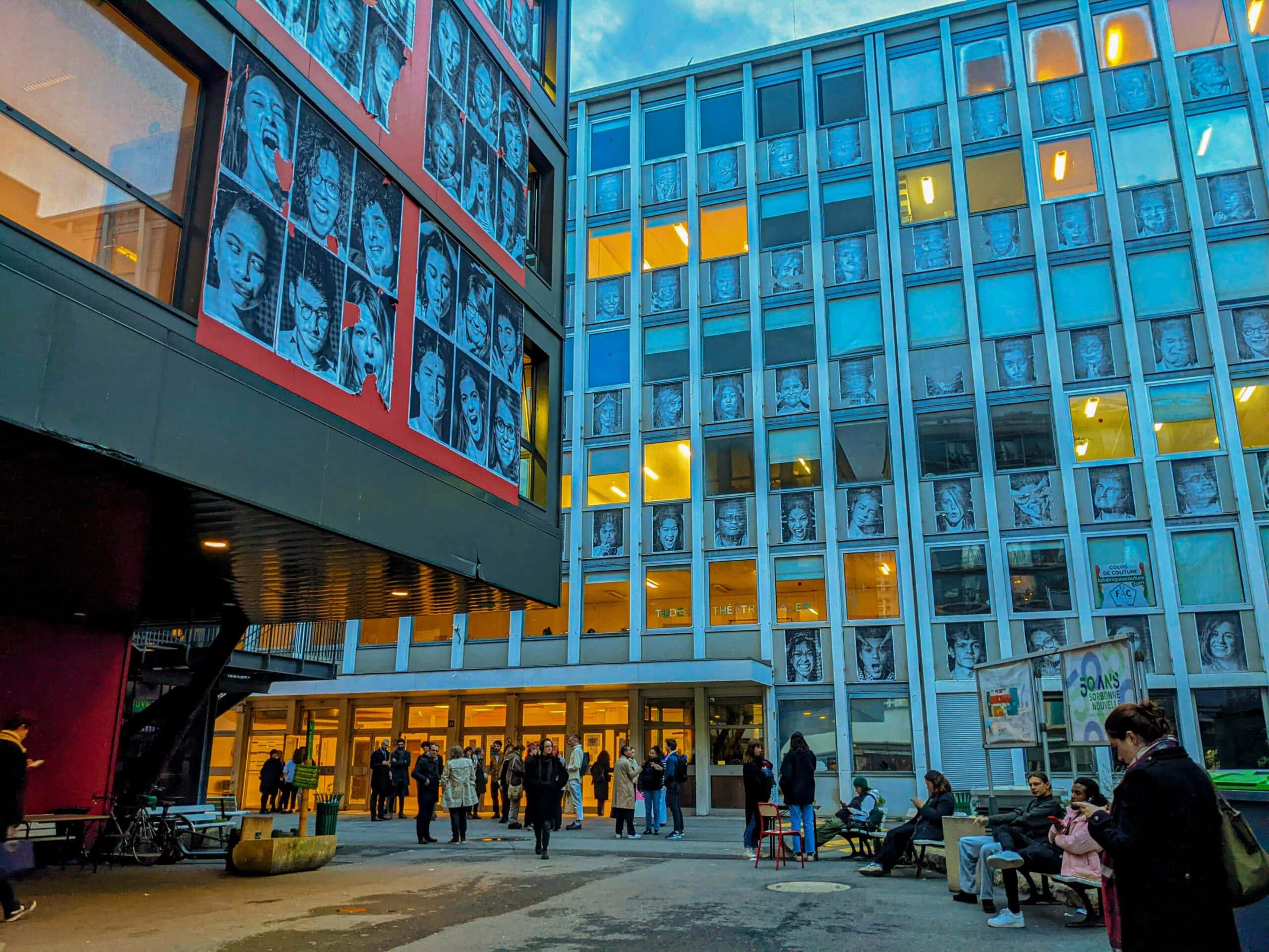  Action collective Image