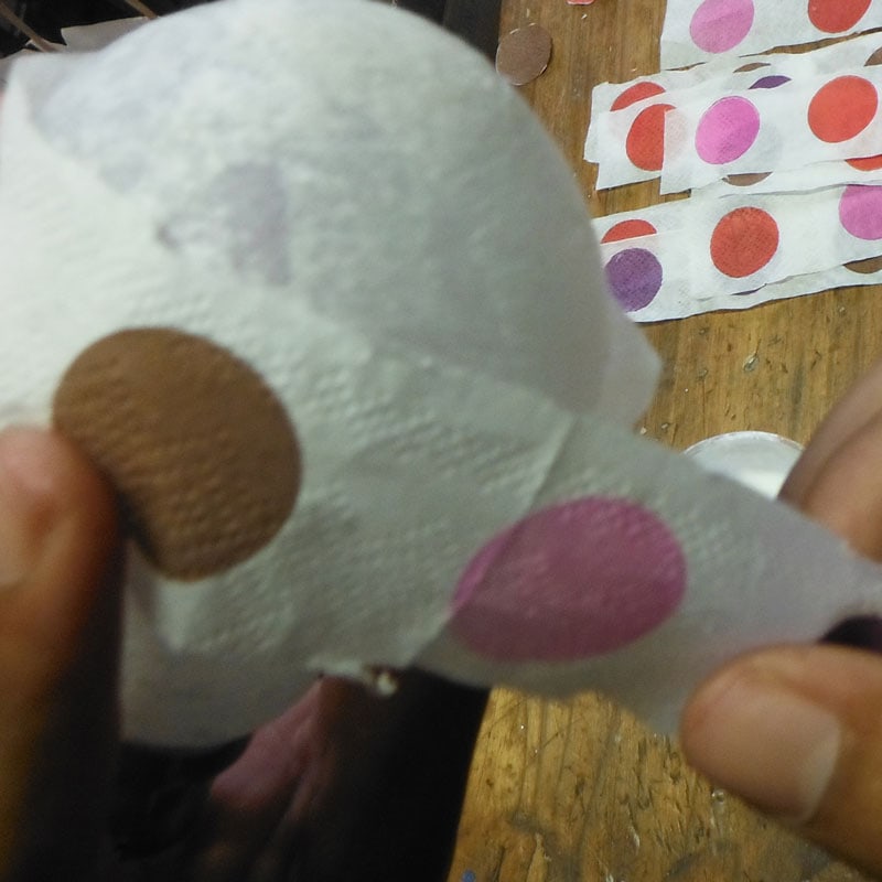 wraping the lightbulb with colourfull circles