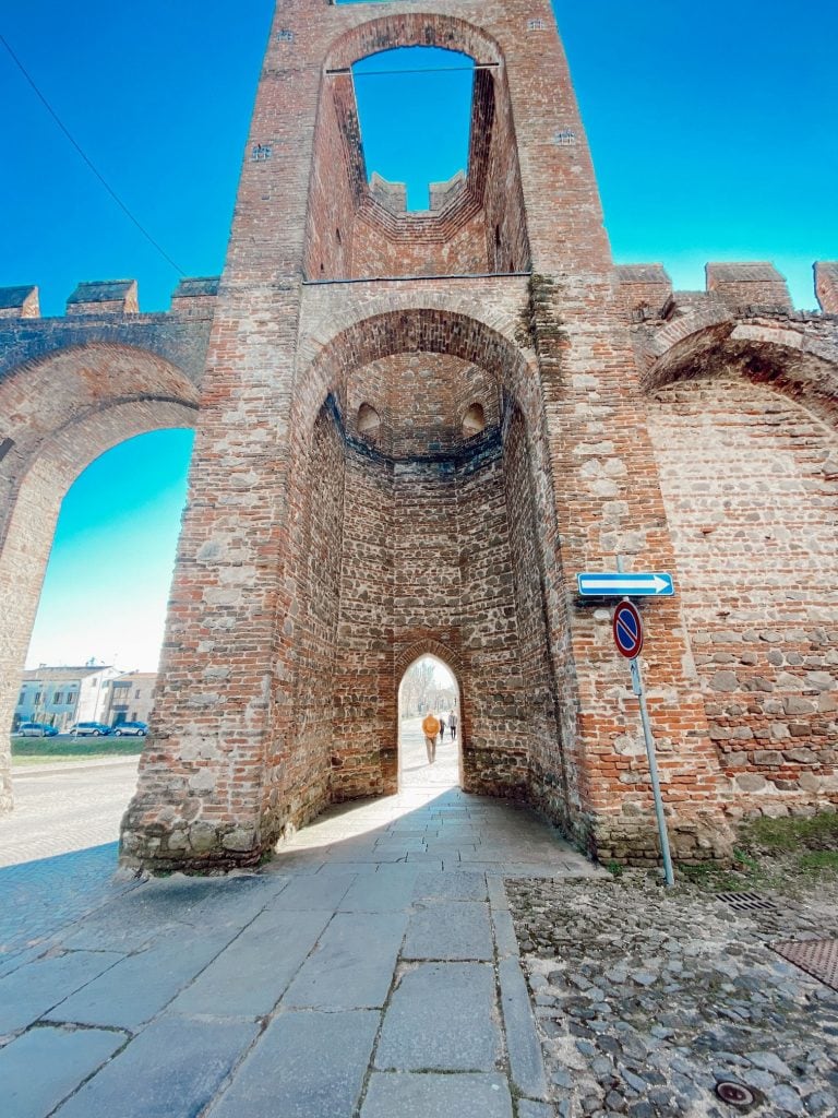 muros y puertas de mmontagnana