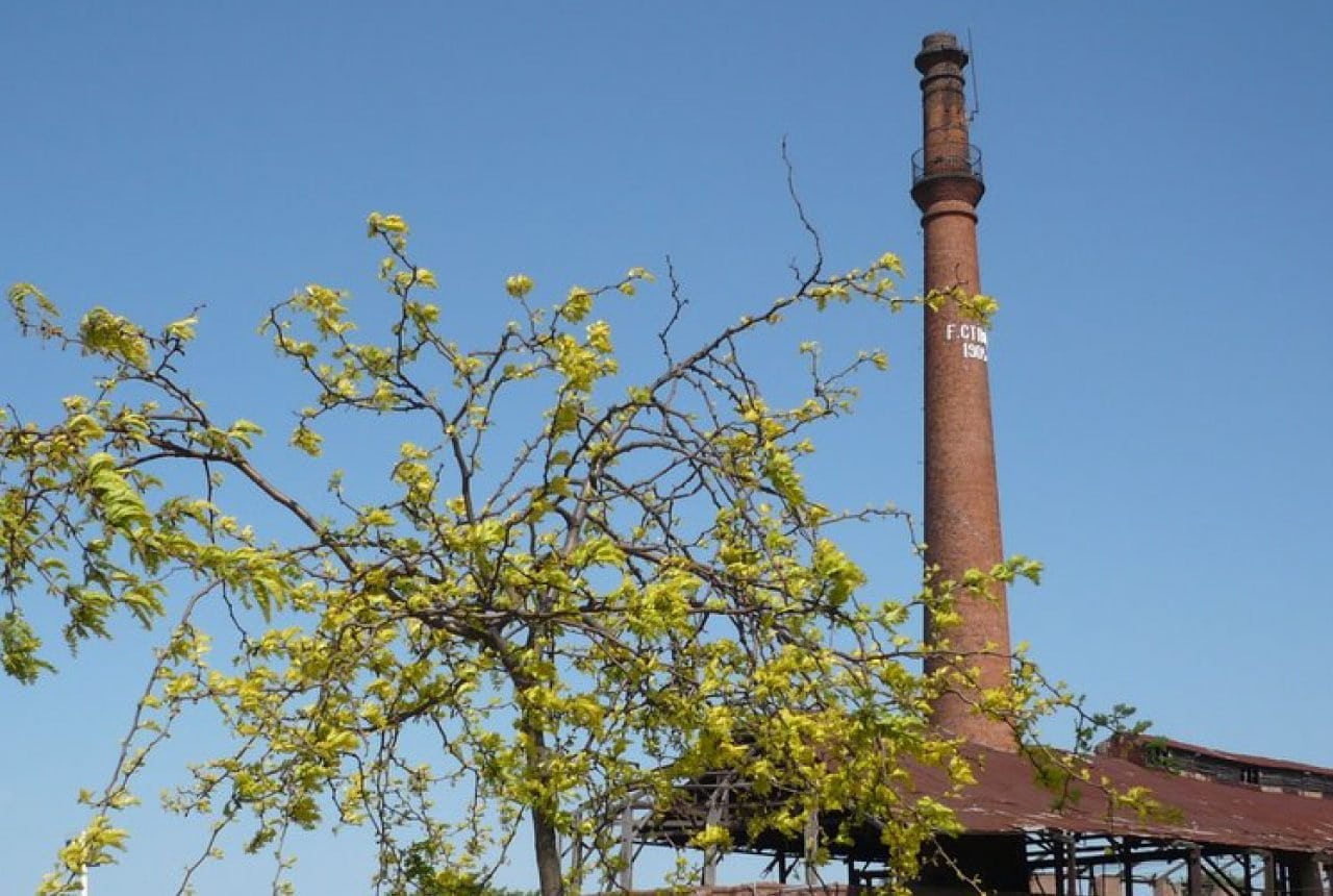 Antigua fábrica de ladrillos