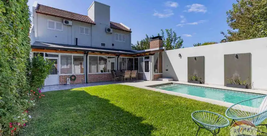 CASA EN VENTA EN CITY BELL
