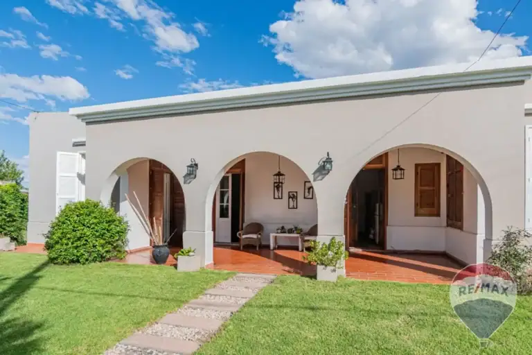 CASA EN TOLOSA EN VENTA 1