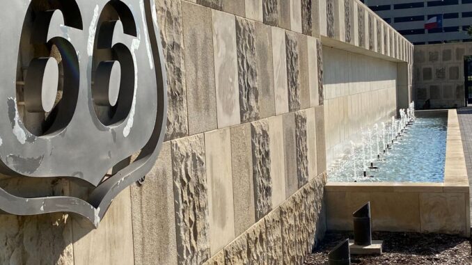 Oil refiner Phillips 66 to deepen jobs cuts, realign staff