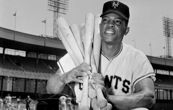Legendary outfielder Willie Mays dies at age 93