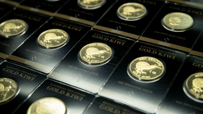 asia-shares-gold-underpinned-by-us-rate-cut-hopes.JPG Asia shares, gold underpinned by US rate cut hopes