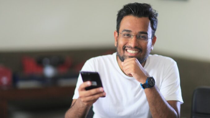 This 36-year-old sci-fi ‘nerd’ quit his banking job to start a deep space startup that has raised $24 million