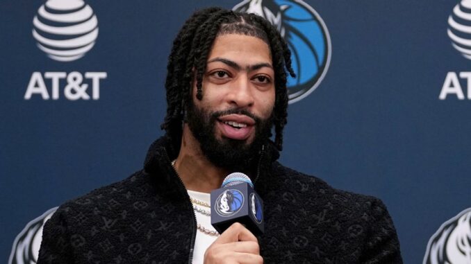 davis-my-job-to-bring-hope-to-forlorn-mavs-fans.jpg Davis: ‘My job’ to bring hope to forlorn Mavs fans