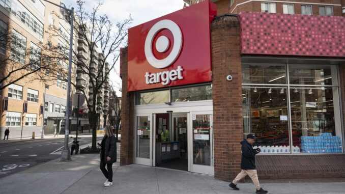 target-ceo-cornell-meets-with-sharpton-to-discuss-dei-rollback-as-civil-rights-leader-cons6802a2477ba06.jpg Target CEO Cornell meets with Sharpton to discuss DEI rollback as civil rights leader considers boycott
