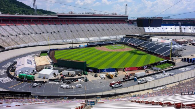 Sights and sounds from Bristol, Tennessee at the MLB Speedway Classic