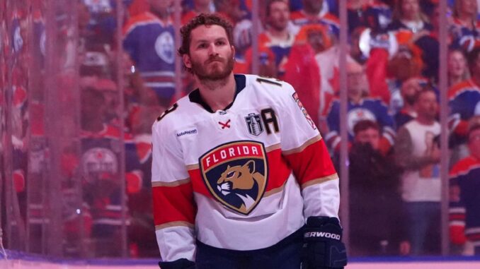 tkachuk-could-miss-2-or-3-months-with-surgery.jpg Tkachuk: Could miss 2 or 3 months with surgery