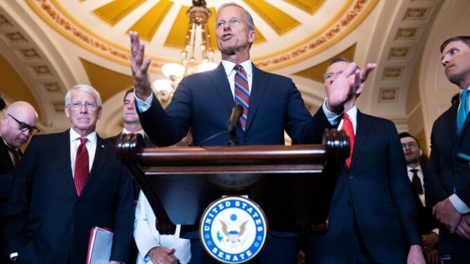 GOP leaders say Obamacare tax credit fight can wait until after government shutdown is averted