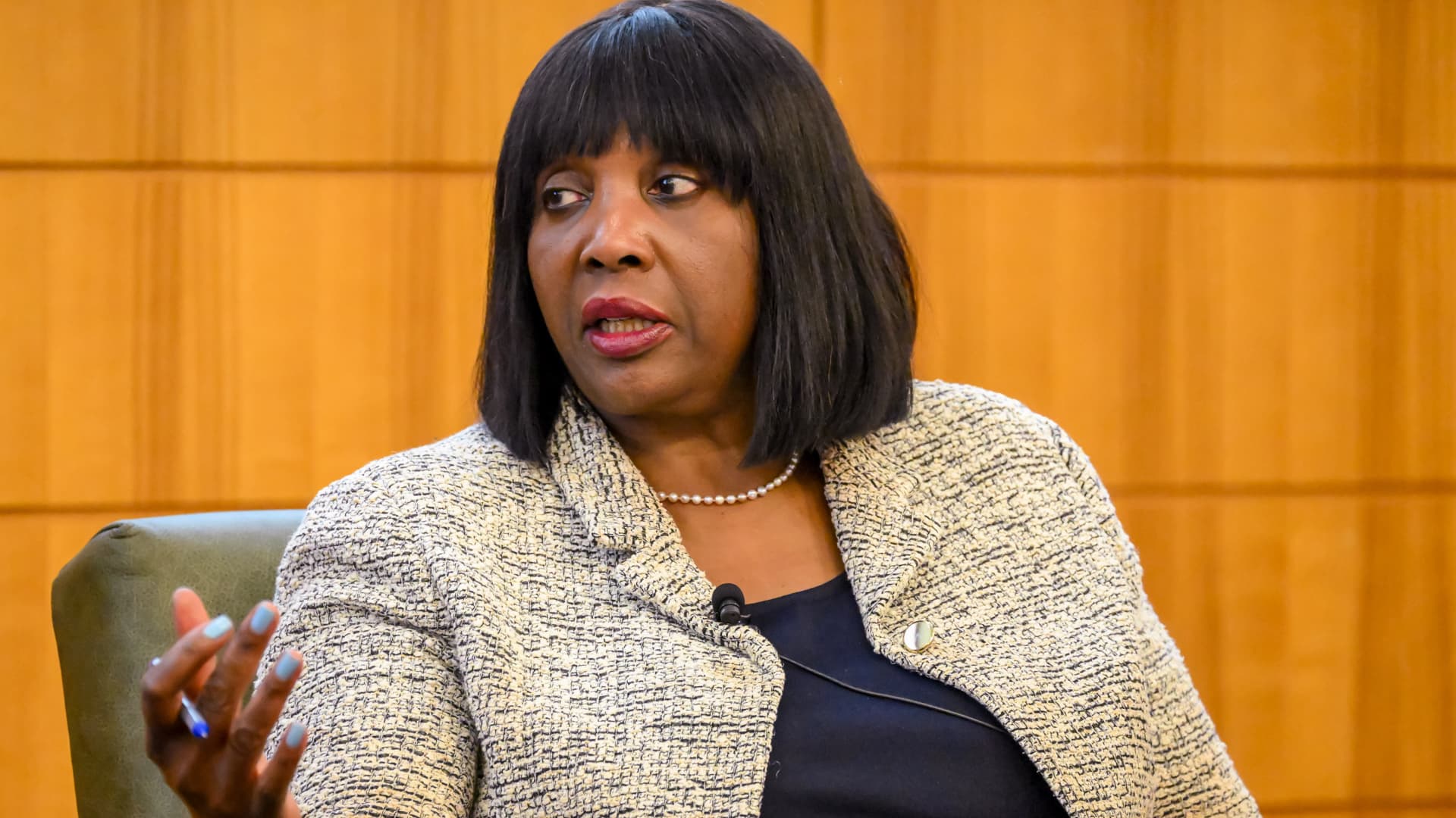 supreme-court-rules-trump-cannot-fire-fed-governor-lisa-cook-for-now.jpeg Supreme Court rules Trump cannot fire Fed Governor Lisa Cook for now