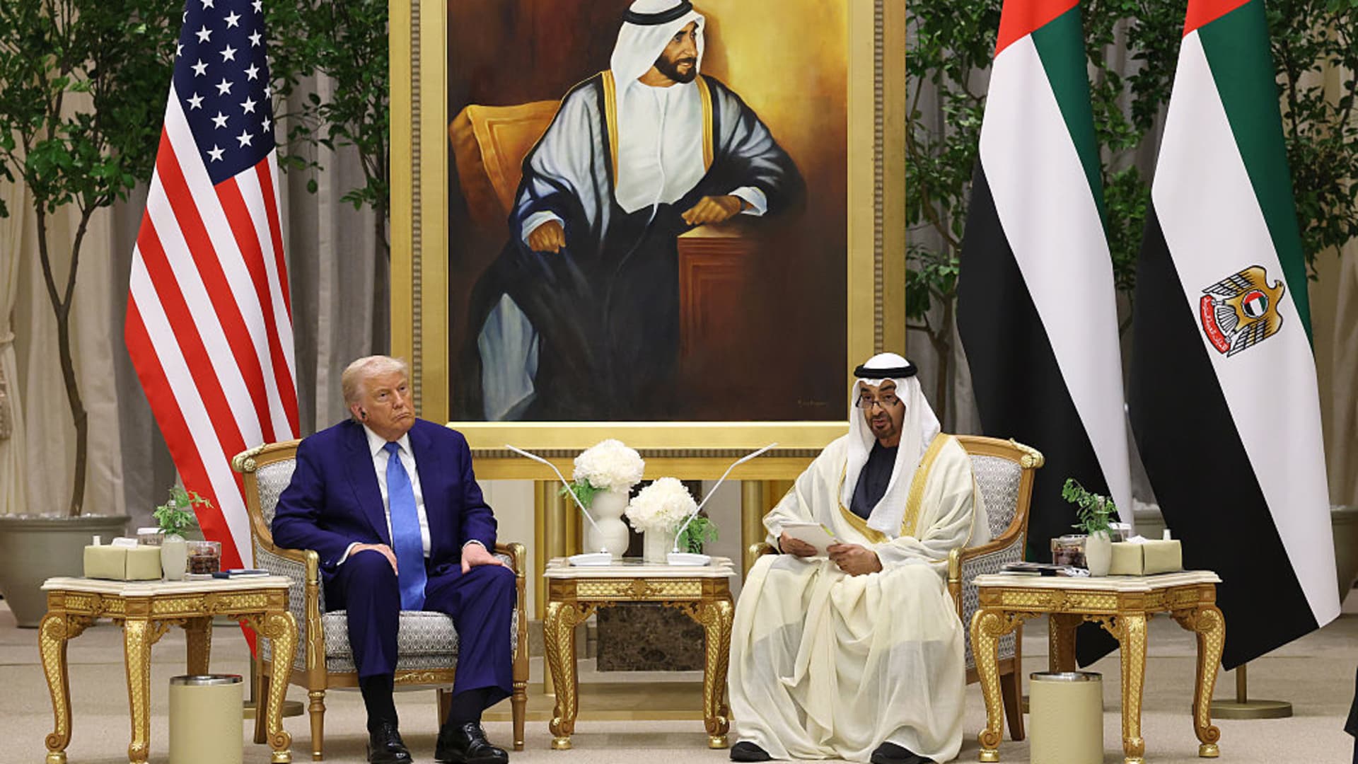 trump-admin-eases-export-controls-for-uae-warren-blasts-corrupt-provision.jpeg Trump admin eases export controls for UAE; Warren blasts ‘corrupt’ provision