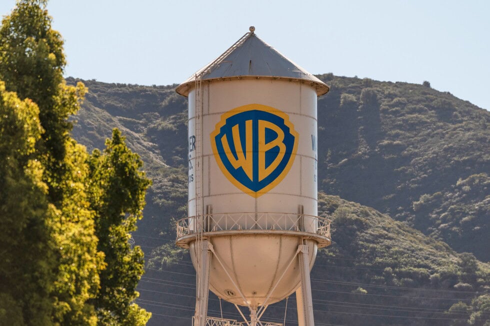 writers-guild-files-latest-legal-challenge-to-paramount-warner-bros-merger.jpg Writers Guild Files Latest Legal Challenge To Paramount-Warner Bros. Merger
