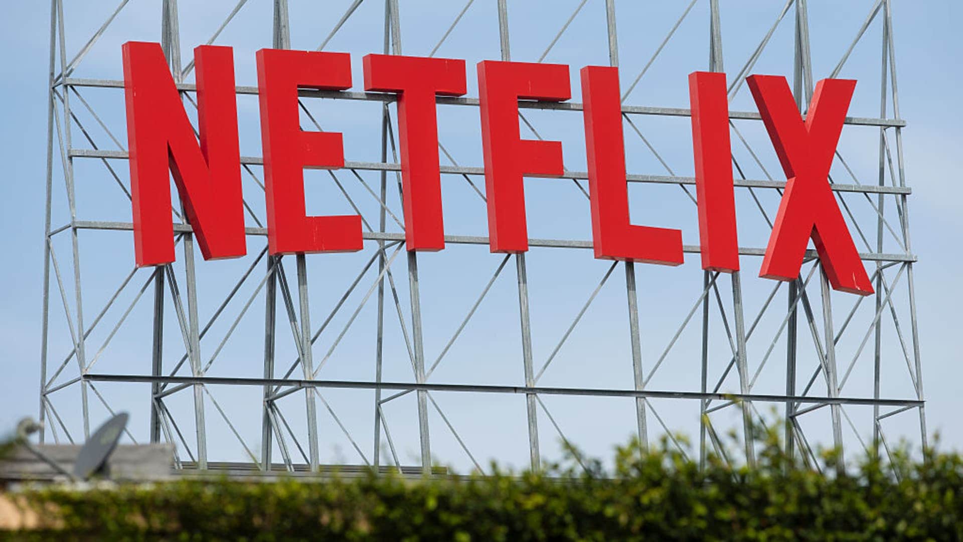 netflix-stock-falls-as-earnings-forecast-disappoints-company-says-it-will-give-fewer-engag6a59fe251d7ca.jpg Netflix stock falls as earnings forecast disappoints, company says it will give fewer engagement updates