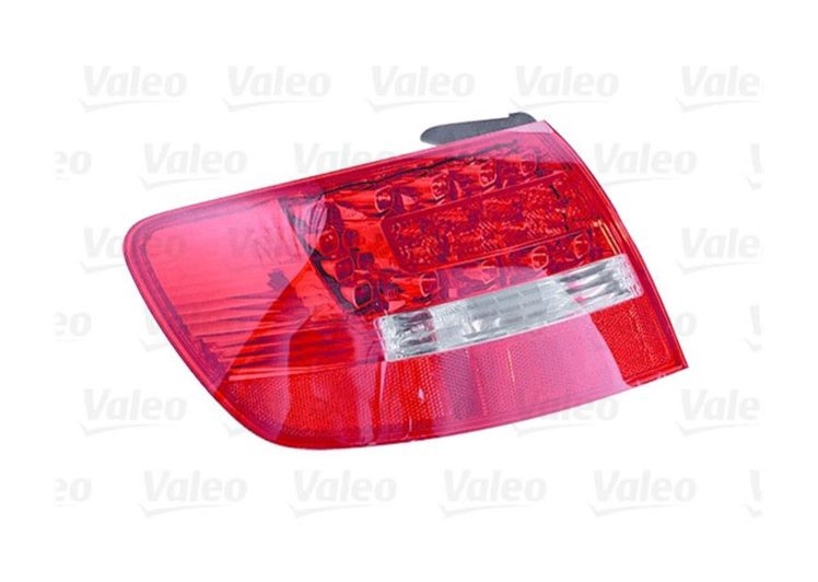 Zadnje svjetlo AUDI A6 08-11 desno KARAVAN LED 043847