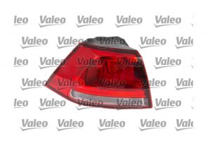 zadnje svjetlo VW GOLF 7 lijevo -17 vanjsko crveno 044937